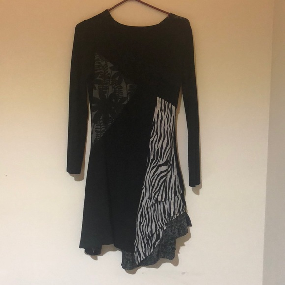 Papillon Tunic/dress - Picture 2 of 4